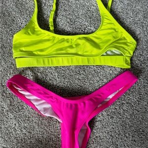 Fashion nova swimsuit size small